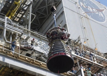Инженеры NASA испытали ракетный двигатель, предназначенный для освоения дальнего космоса