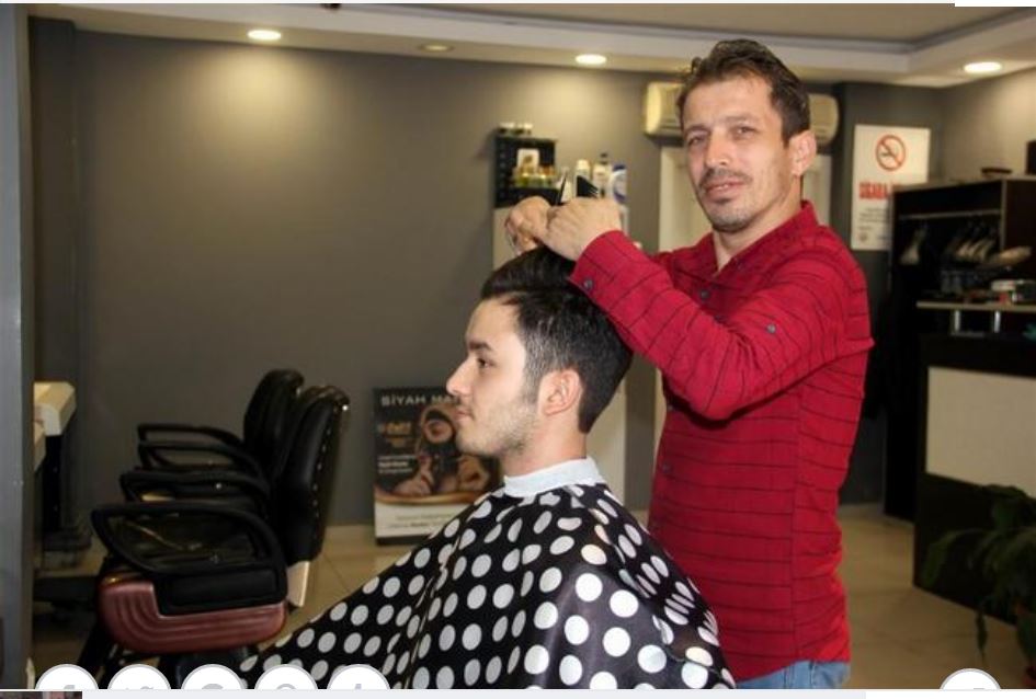 В Турции парикмахеры отказались делать американские стрижки - в знак протеста против политики США 3