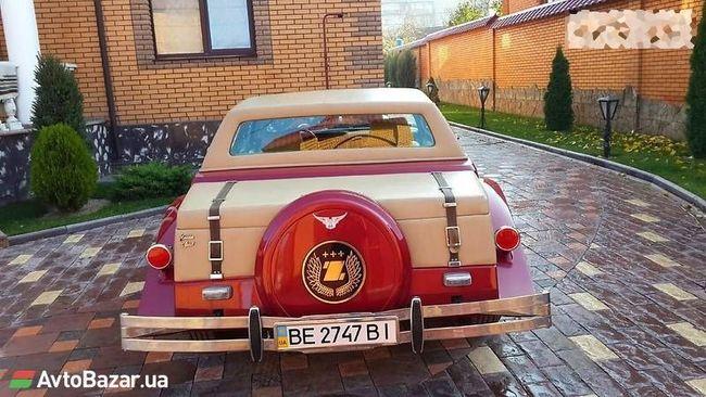 Украинская сенсация. В Николаеве продается редкий автомобиль - ретро снаружи, современный внутри 9