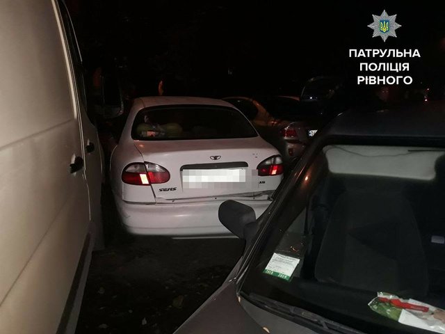 В Ровно пытались линчевать пьяную водительницу, протаранившую четыре автомашины 7