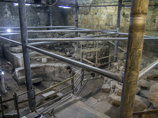 В Иерусалиме обнаружили фрагменты древнего театра. Возраст находки - около 2 тыс.лет 5