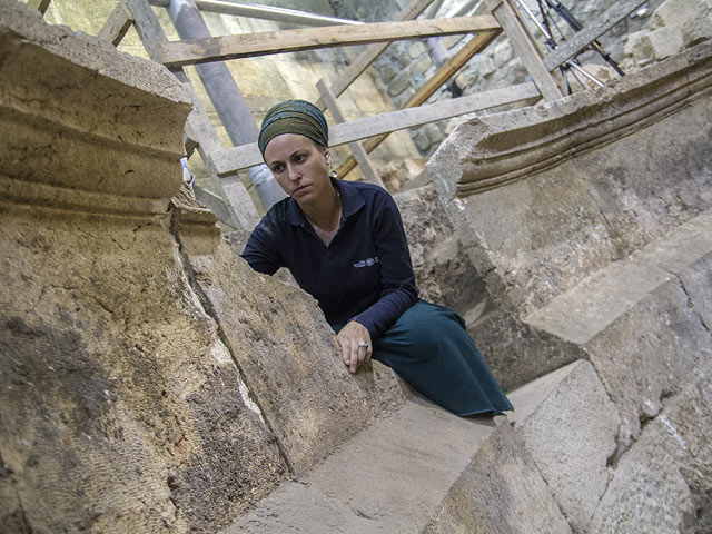 В Иерусалиме обнаружили фрагменты древнего театра. Возраст находки - около 2 тыс.лет 13