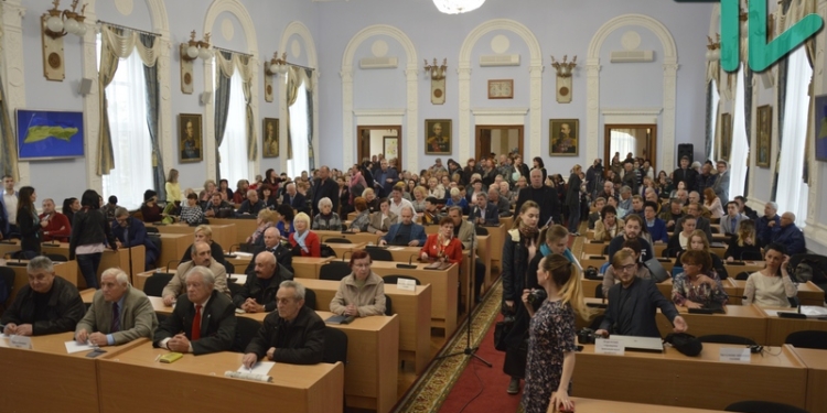 В Николаеве чиновники начали отчитываться за использование бюджетных средств – сегодня слушается социальный блок (ТРАНСЛЯЦИЯ)