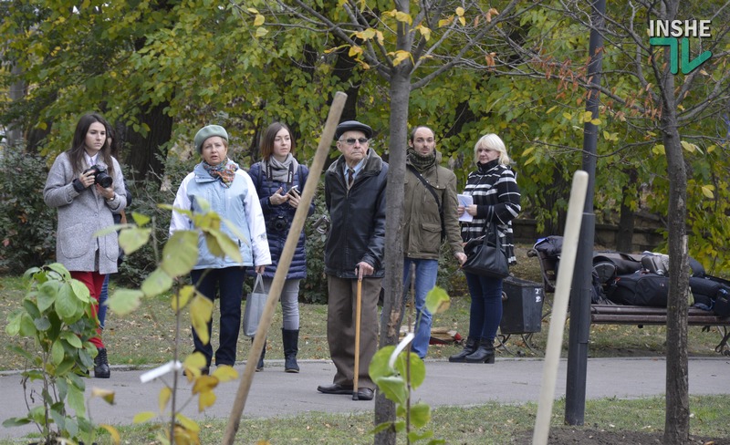 "Подарок городу": в Николаевском сквере им.68 десантников высадили магнолии от Вадима Сердцева 6