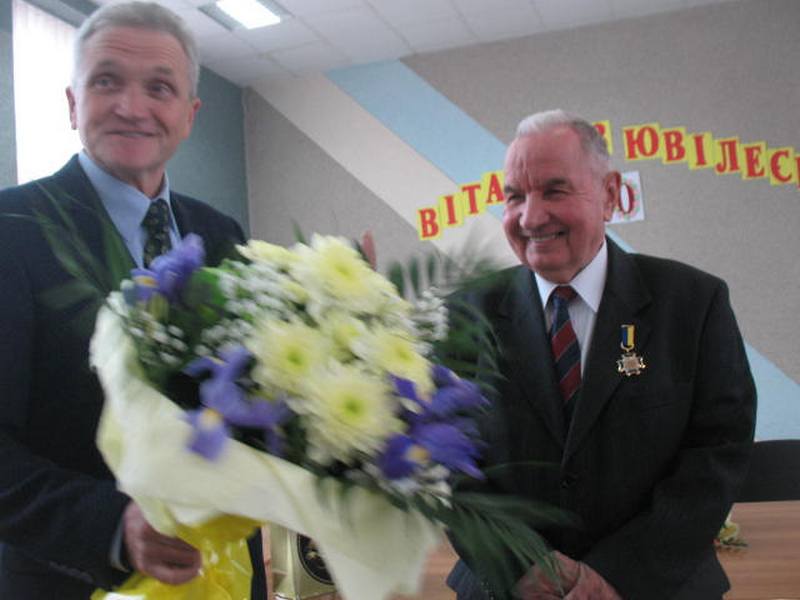 80-летний юбилей отмечает легендарный николаевский судостроитель Игорь Овдиенко 5
