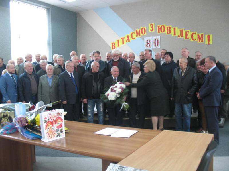 80-летний юбилей отмечает легендарный николаевский судостроитель Игорь Овдиенко 9