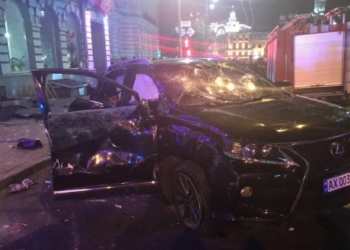 В сети появилось видео момента смертельного ДТП в Харькове