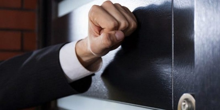 Будут ли частные исполнители “кошмарить” украинцев за долги по коммуналке?