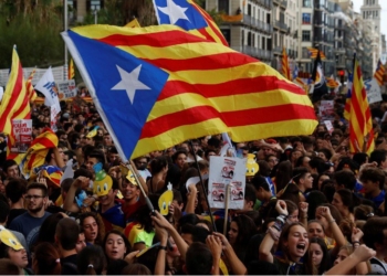 Еврокомиссия объявила референдум в Каталонии незаконным