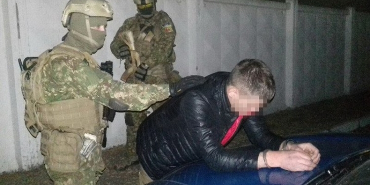 В Одессе военный продавал самодельную взрывчатку – СБУ его задержала