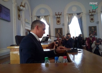 “Городской голова не должен бояться депутатов!” – Гранатуров предложил, Сенкевич пошел навстречу