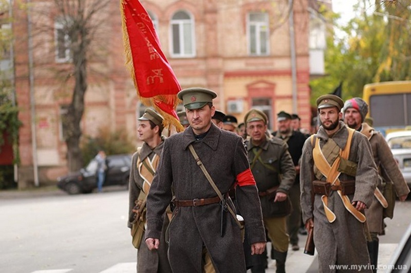 В Виннице открыт первый в Украине памятник Петлюре 6