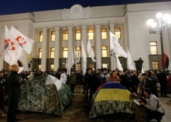 Протесты в Киеве выражают глубокое недовольство в обществе. Почему же их не поддержали киевляне?