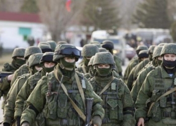 Российским военным хотят запретить постить свои фото в соцсетях