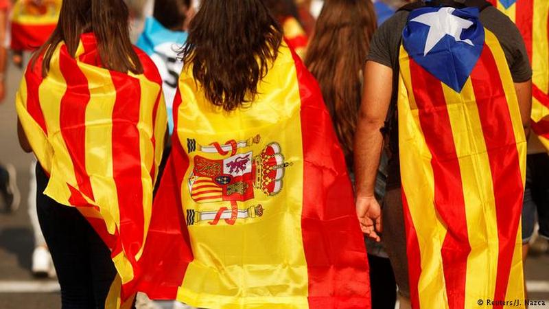 Сегодня правительство Испании может отстранить региональное правительство Каталонии 1