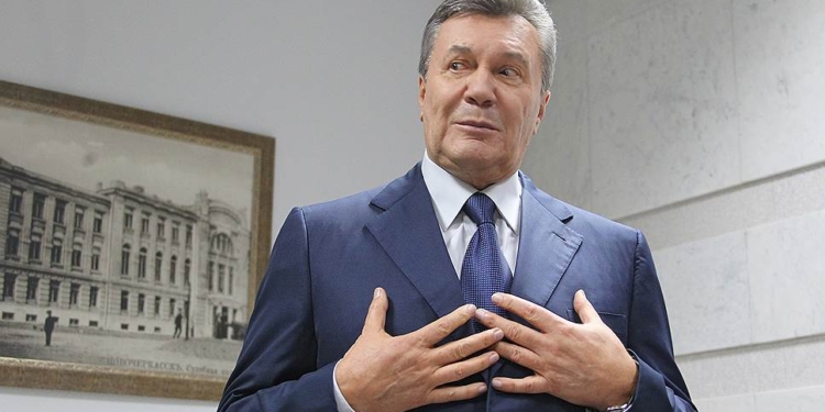 Завтра начнется суд над беглым экс-президентом Януковичем по обвинению его в госизмене. А в России ему еще на год продлили право на временное убежище