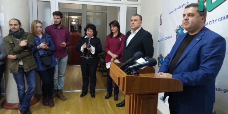 Каток, луна-парк, две ёлки – Палько рассказал, чем хотят удержать николаевцев в родном городе на новогодние праздники