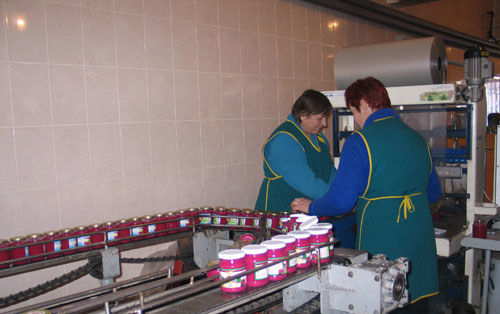 Хрен вам. В Украине будут перерабатывать этот корень за американские деньги