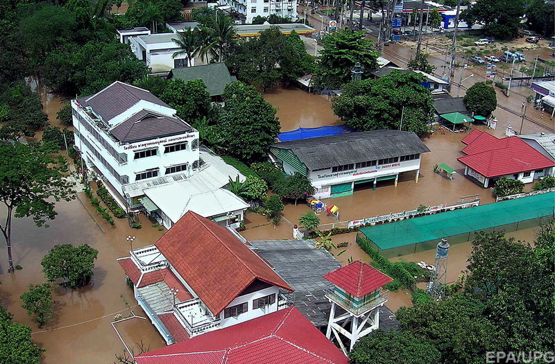 Мощный тайфун во Вьетнаме: уже 19 погибших, разрушены десятки домов 13