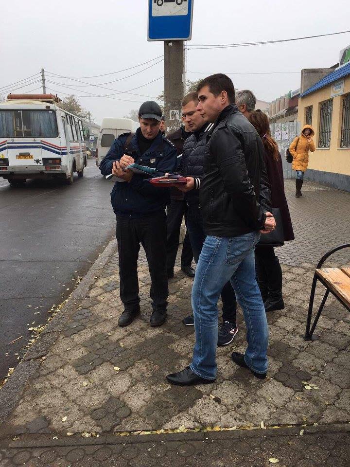 Николаевская ОГА проверила перевозчиков в Вознесенске и ужаснулась: ужасное техсостояние авто, отсутствие документации и «левые» автобусы 3