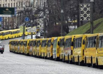 В Киеве почти половина маршруток работает нелегально