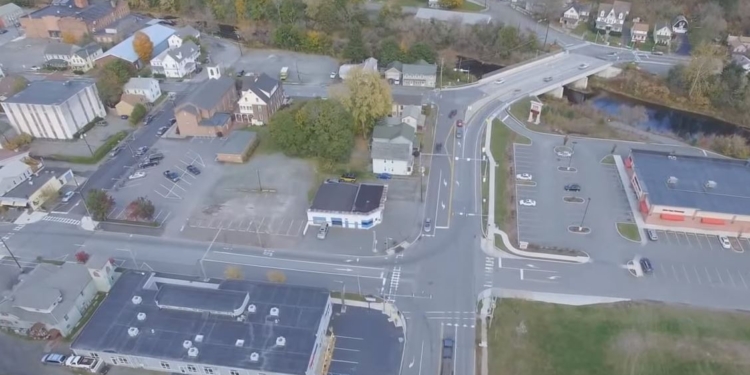 Шпионы там, шпионы здесь. За неверными женами теперь следят дроны