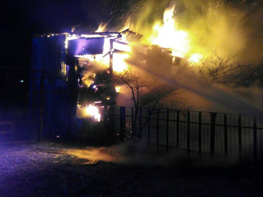 В Николаевской области огонь уничтожил 10 тонн соломы 1