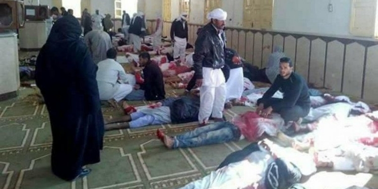 Сотни людей погибли в результате нападения на мечеть в Египте