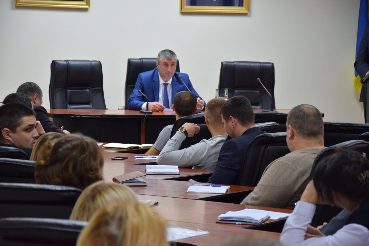 Три акта о нарушениях – и договор будет расторгнут: в Николаевской ОГА встретились с перевозчиками