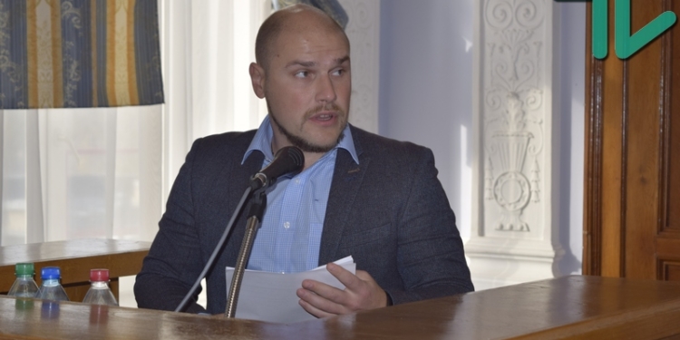 Перед николаевцами о своей работе отчитываются первый заместитель мэра Дадиверин и главы районных администраций (ТРАНСЛЯЦИЯ)