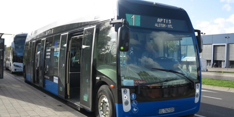 Когда-нибудь и у нас вместо маршруток? Французы показали работающий городской электробус