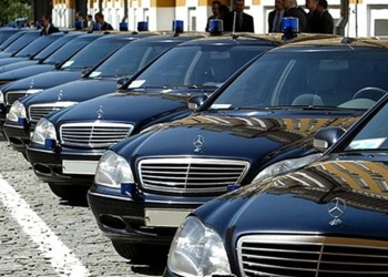 ТОП-10 депутатских автопарков Николаевского горсовета: от электрокаров до старых ГАЗов