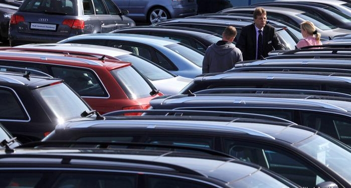 Автожелающие, будьте бдительны. В Германии разоблачили группу, подделывающую документы для ввоза машин в Украину