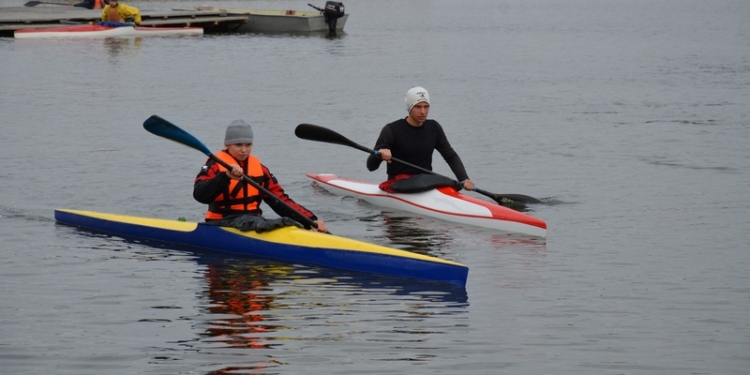 В Николаеве состоялся Открытый чемпионат города по гребле на байдарках и каноэ