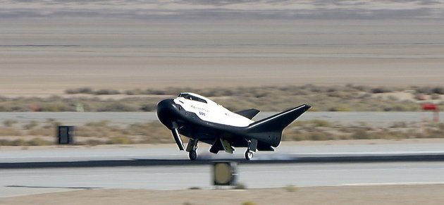 Наследник челнока спейс-шаттл Dream Chaser испытали в полете 4