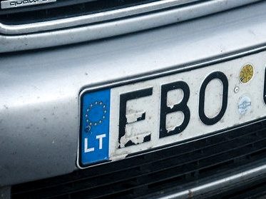 Литва взялась за украинские "евробляхи". Владельцам машин с литовскими номерами в Украине грозит конфискация 1