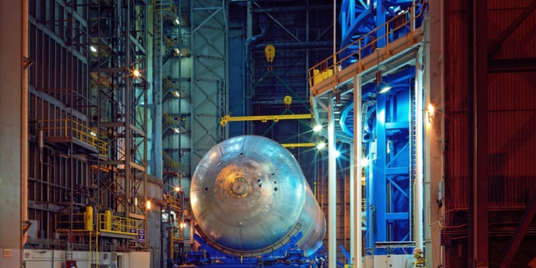 NASA показала ракету, которая полетит на Марс