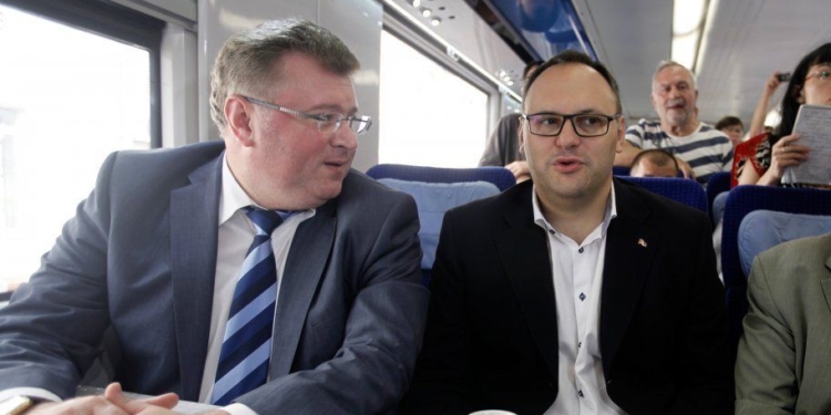 Луценко об экстрадиции Каськива: он согласился оплатить билеты самостоятельно, но его доставили трое сотрудников СБУ