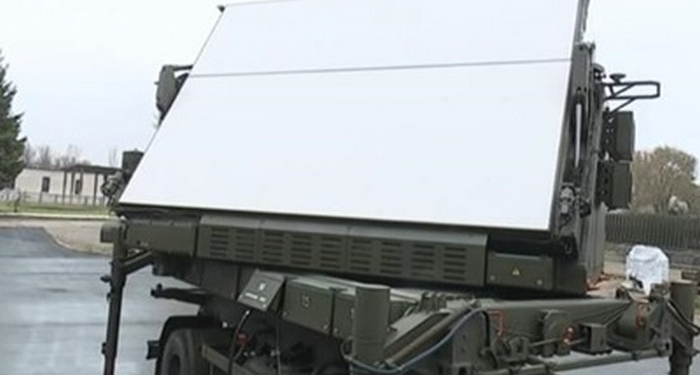 Украинские военные показали мобильный 3D радиолокатор