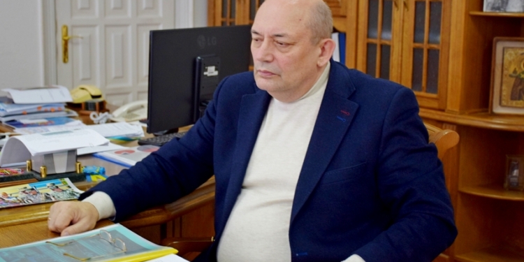 Мэра Южноукраинска суд обязал отчитаться на внеочередной сессии перед общиной