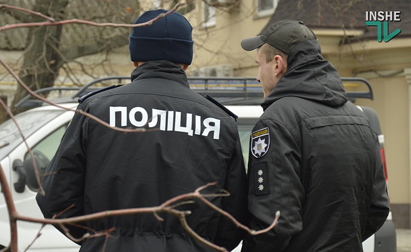 В Николаеве пьяный водитель сбил патрульную и пытался скрыться 1