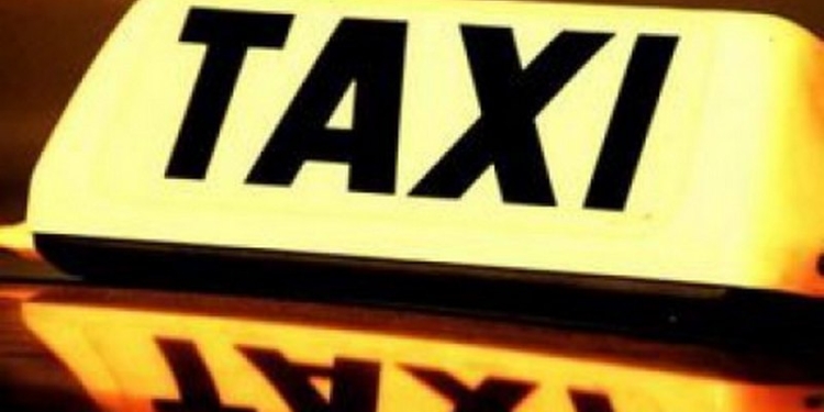 По всей Италии проходит забастовка таксистов – они против Uber и других перевозчиков