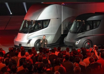 Tesla представила свой новый электрогрузовик