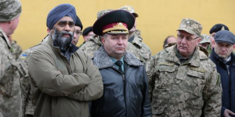 Канада поможет украинской армии освоить современное оборудование