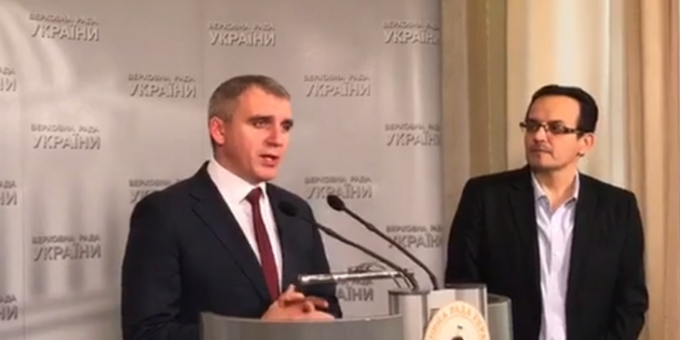 Сенкевич хочет добиться от профильного комитета Рады новых выборов мэра Николаева и горсовета: «Городской совет превращается в департамент или управление ОГА»