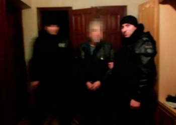 В Одесской области 73-летний пенсионер взял заложников и стрелял по прохожим