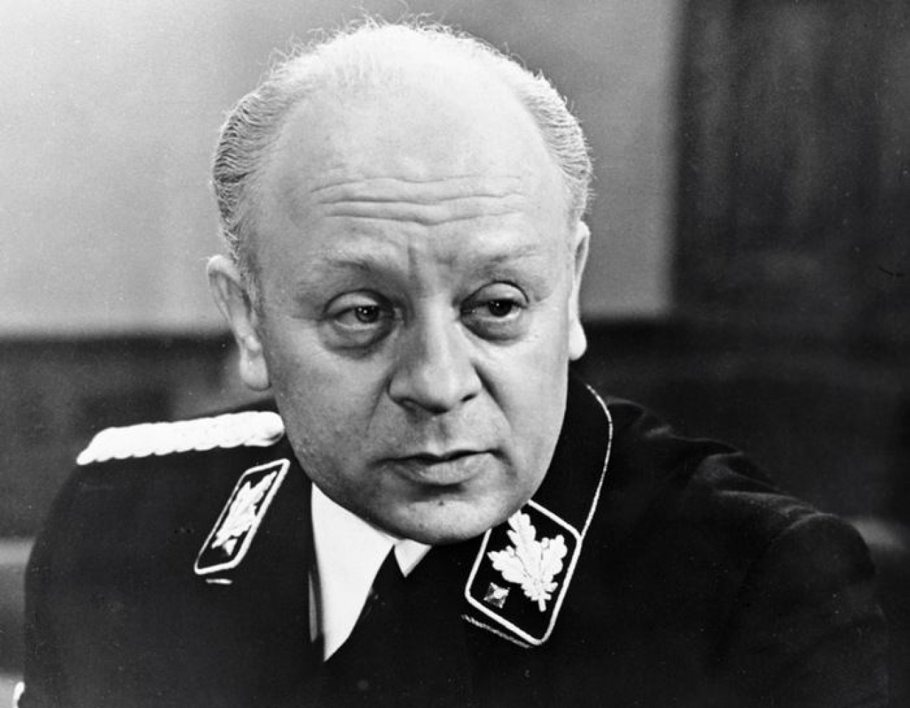 Как жаль, что ему нельзя сказать «А вас я попрошу остаться». Умер Леонид Броневой