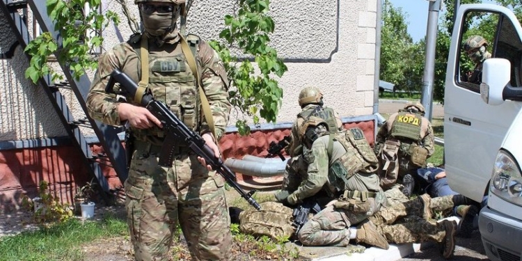 Контрразведчики задержали шпиона РФ, который работал чиновником секретариата Кабмина