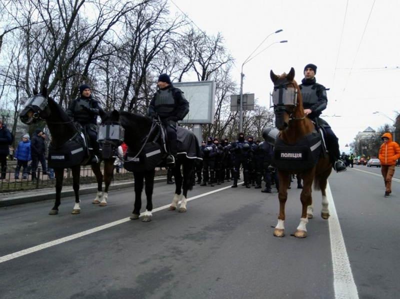 Несколько тысяч сторонников Саакашвили вышли на Марш за импичмент в Киеве 11