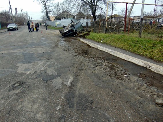 На Николаевщине авто насмерть сбило пенсионерку, а его пьяный водитель сбежал. Но его нашли 3